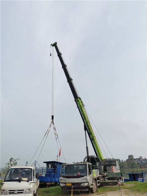 阳山县桥梁建设吊装案例